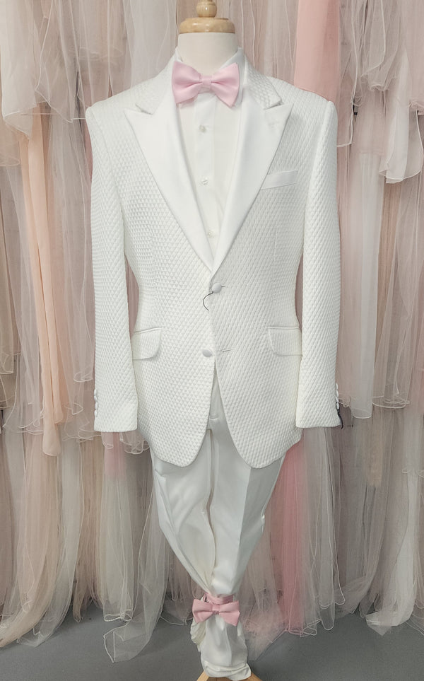 White Diamond Fashion Suit Jacket and Pants